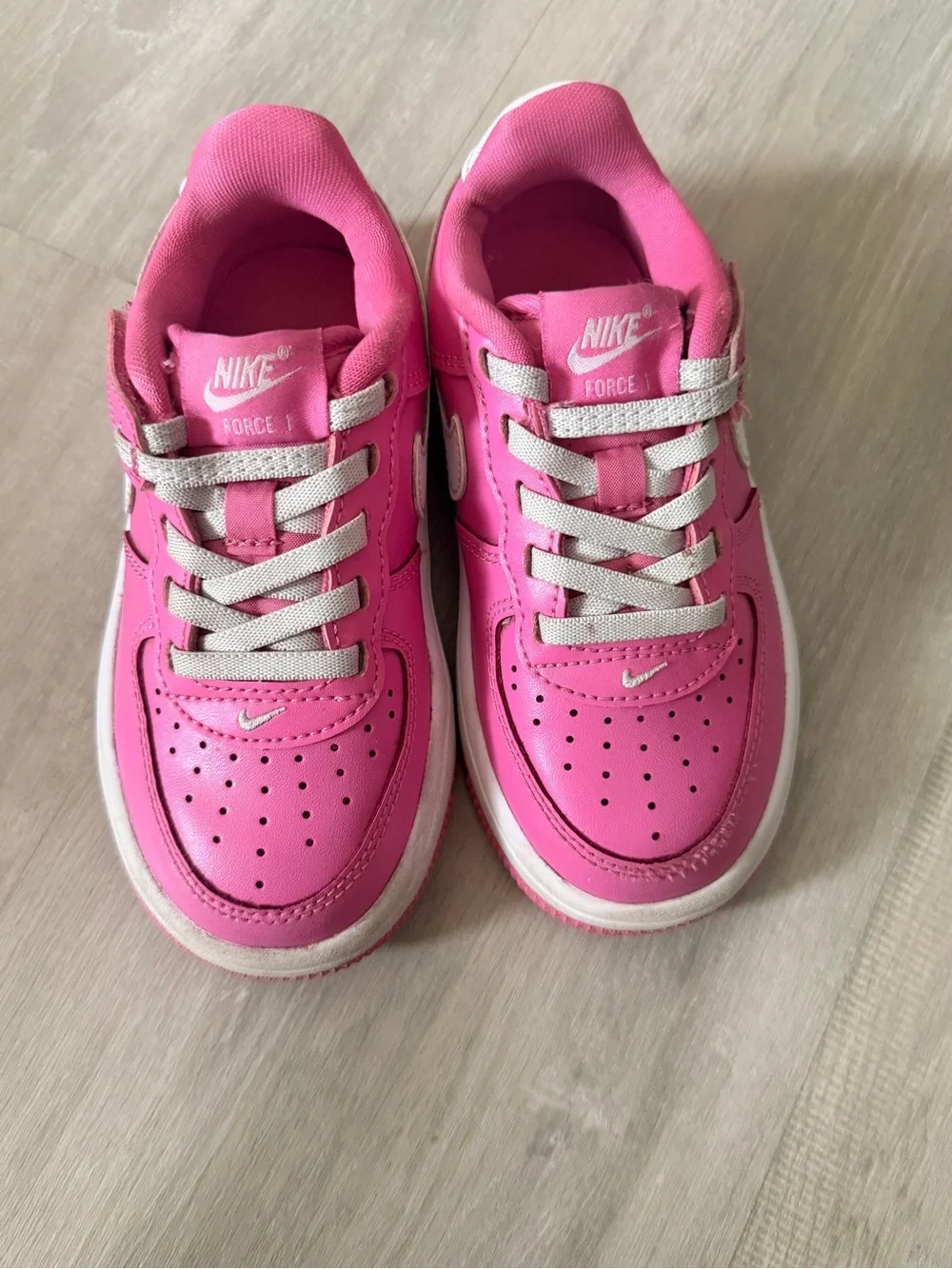 FORCE 1 LOW EASYON